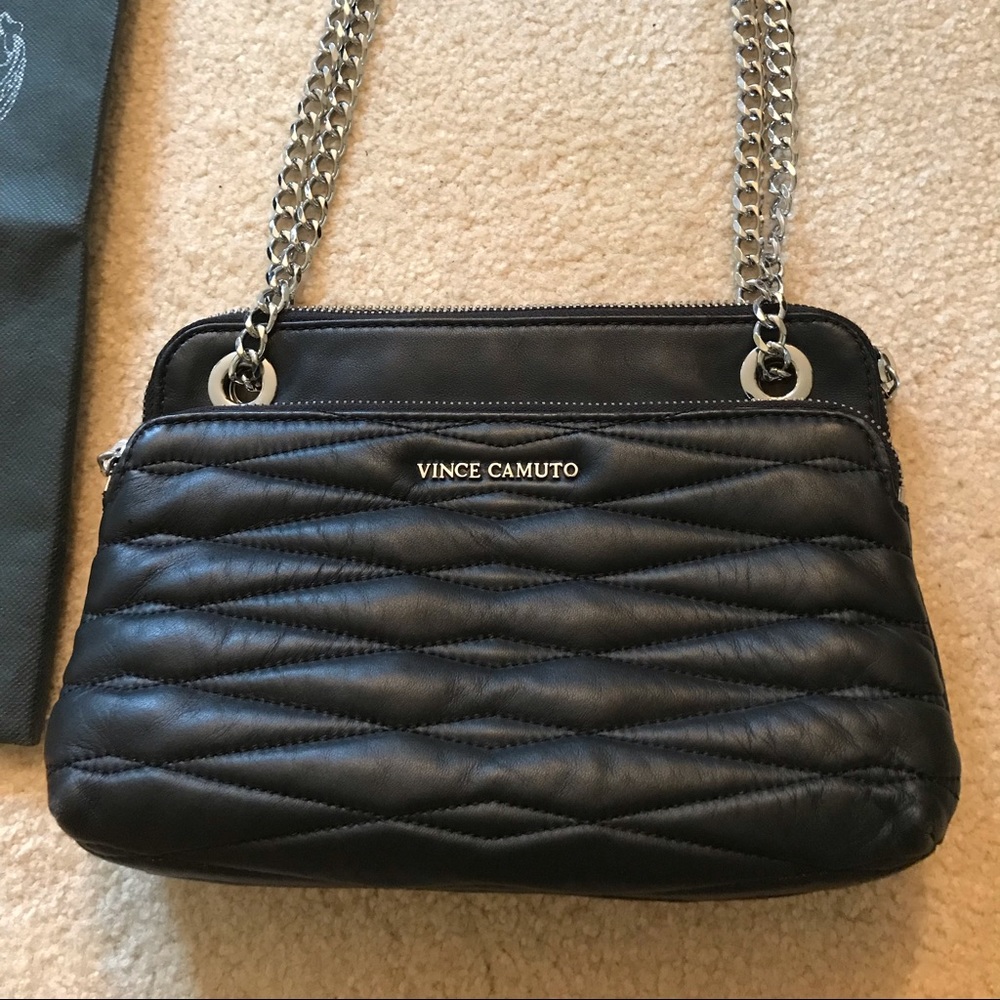 Vince Camuto purse / handbag